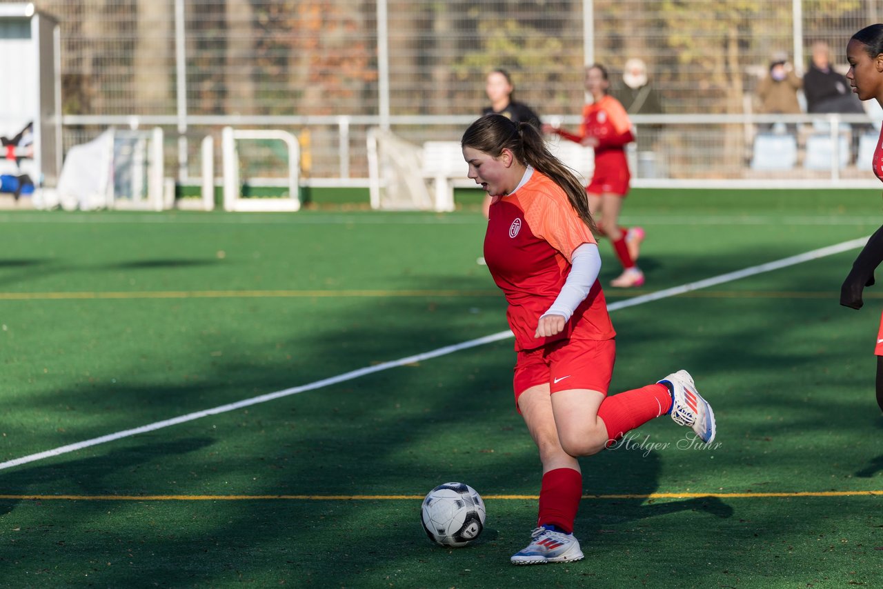 Bild 323 - wBJ VfL Pinneberg2 - Eimsbuttler TV 3 : Ergebnis: 5:0